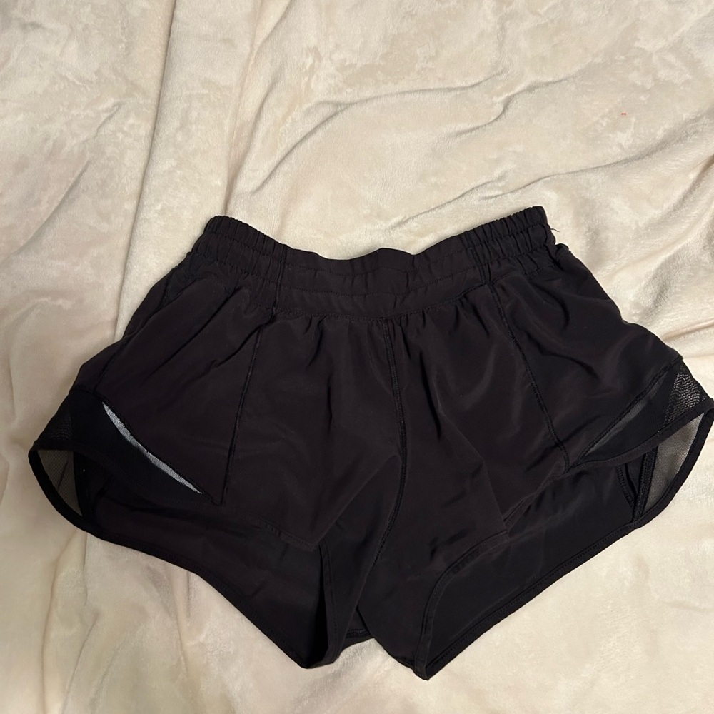 Women's Lululemon Hotty Hot shorts